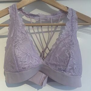 Victoria’s Secret lace bralette